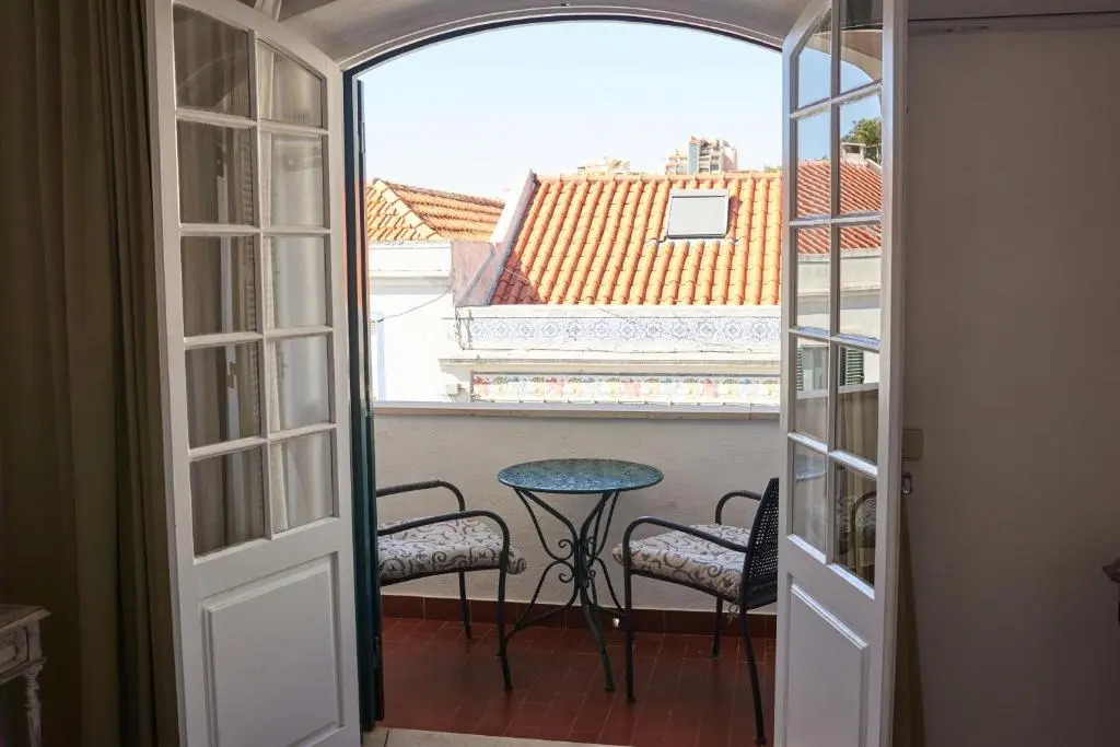 Ljmonade Hostel