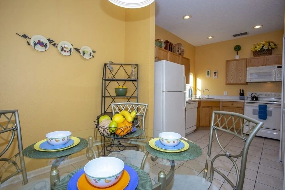 2220 Windsor Palms Resort 60409 / 61623