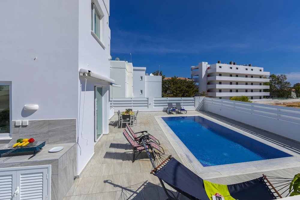 Villa Araella