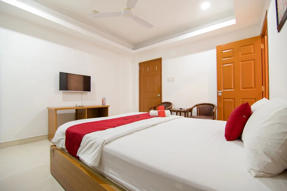 Hoang Long Son Hotel by RedDoorz