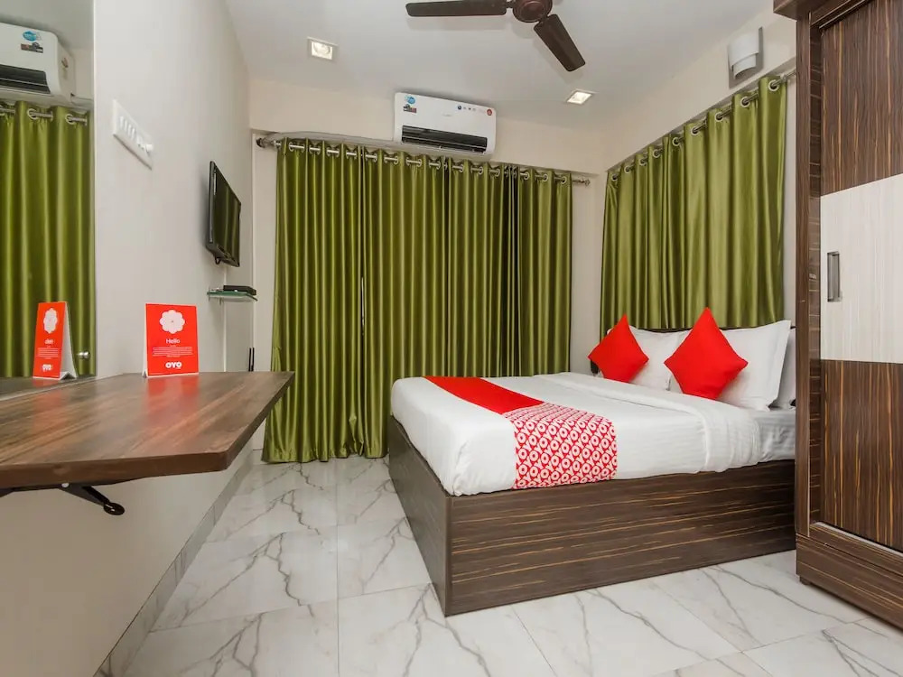 OYO 11951 Vatsala Suites