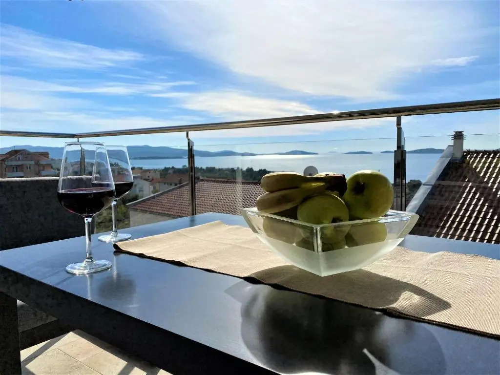 Villa M - Your business & holiday apartment in Sibenik