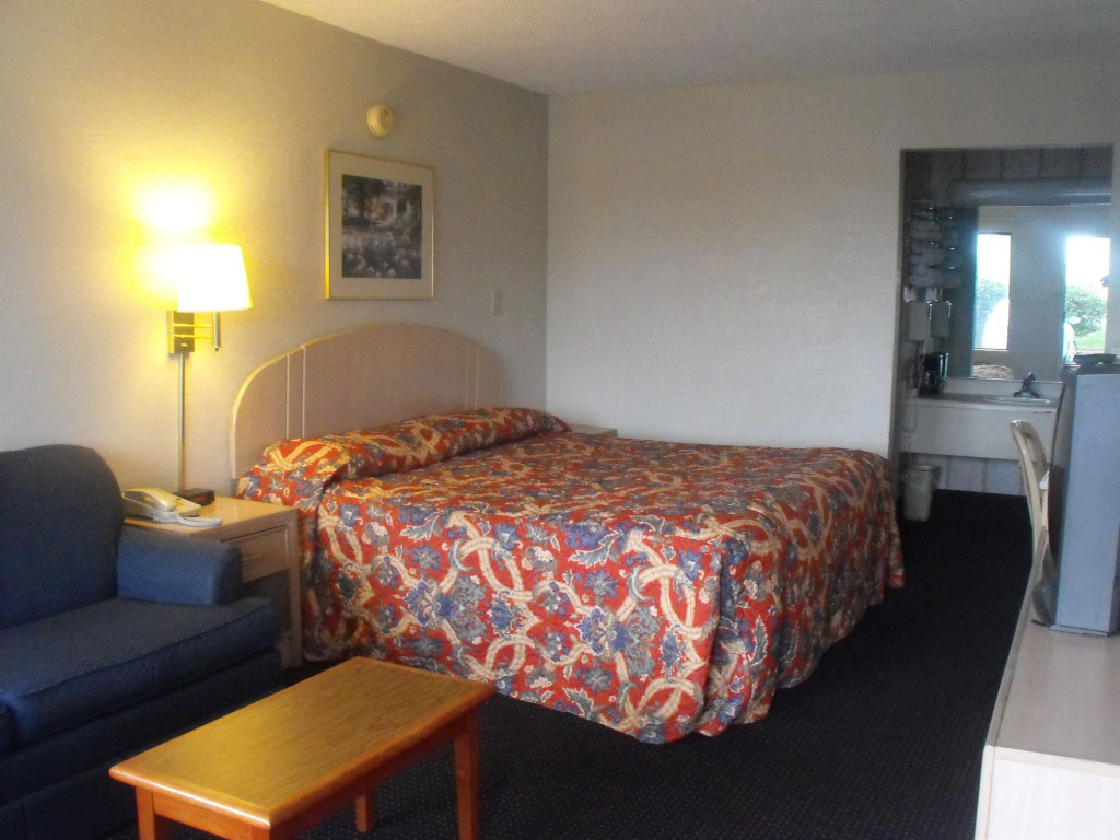 Americas Best Value Inn & Suites in Murfreesboro