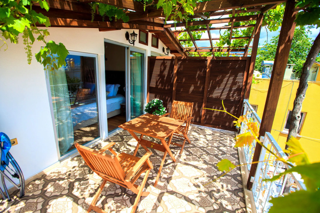 Lemon Villa Hotel