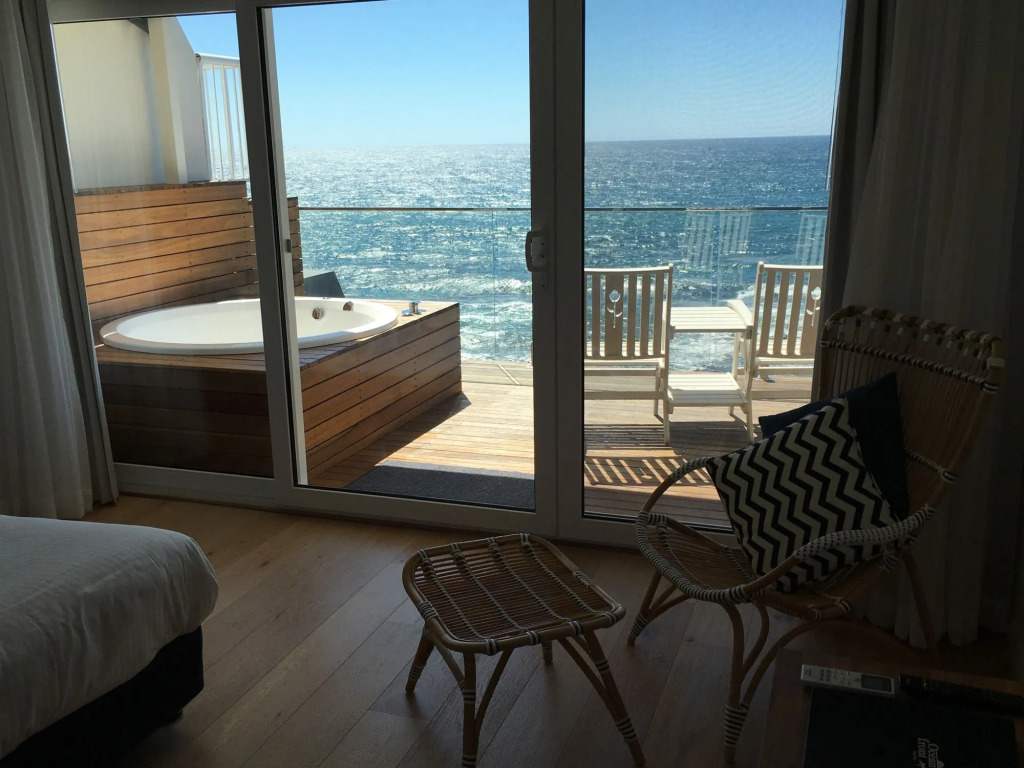 Ocean Front Motel