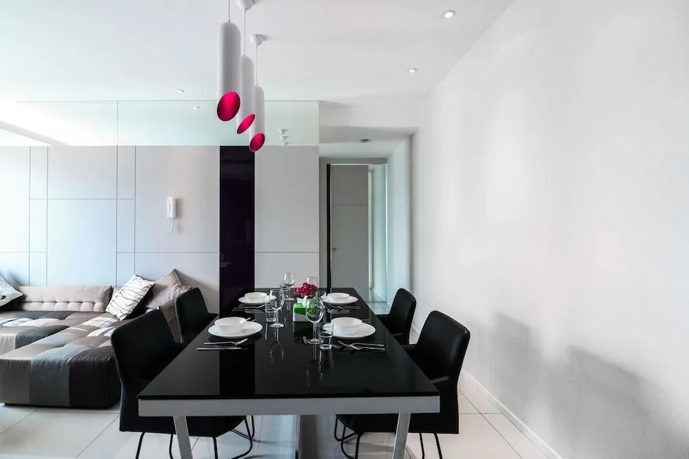 Victoria Home Verve Suites