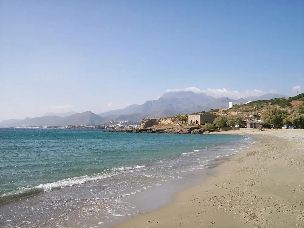 Detached Villa in Beautiful Agia Fotia Bay, Few Minutes From the Sea