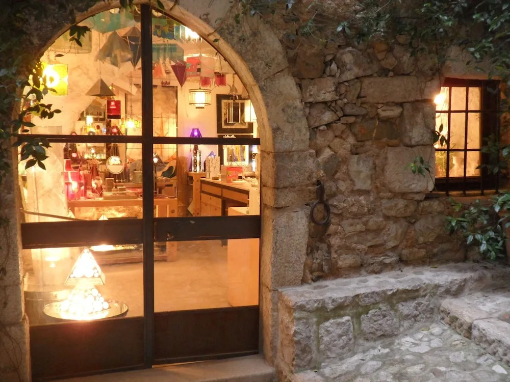 Sainte Agnès Cottages