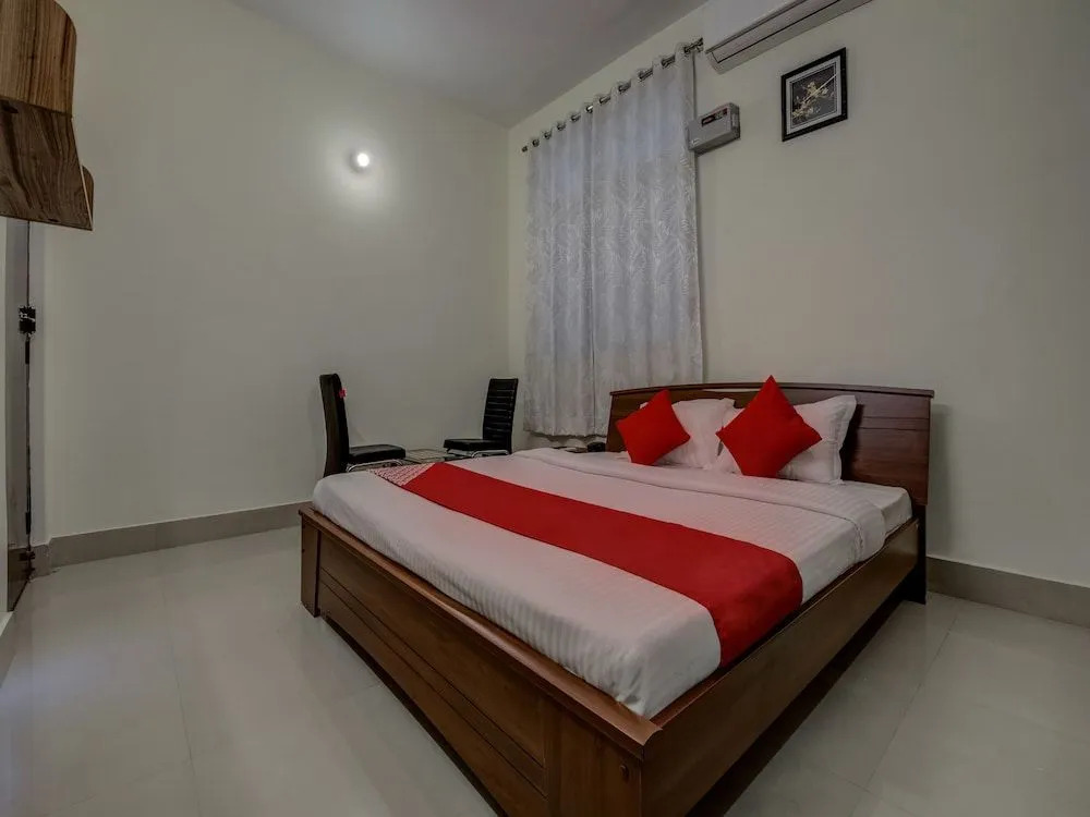 Oyo 10945 Sai Guest House