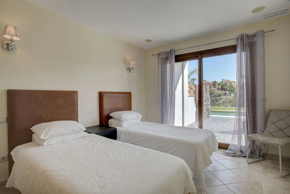 Villa Sofía Golf 15 Min From Puerto Banús