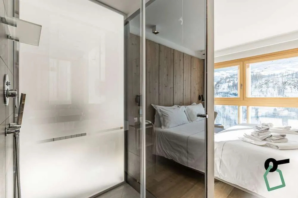 HOTIDAY Room Collection - Cervinia