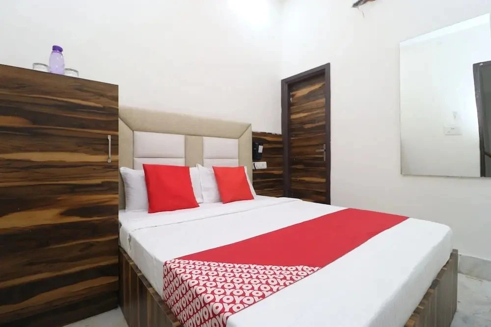 Hotel Indigo by OYO Rooms
