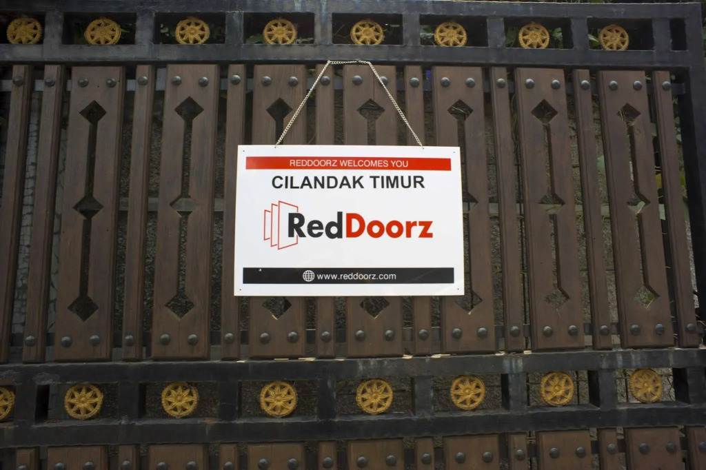 RedDoorz @ Cilandak Timur