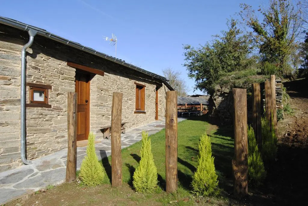 Casas de Outeiro