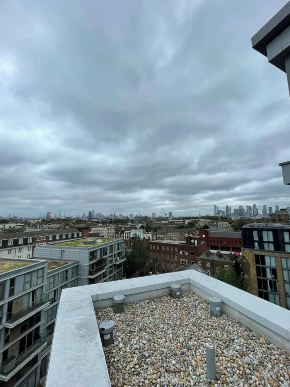 Sleek & Sunny 1BD Flat Near Greenwhich - Deptford!