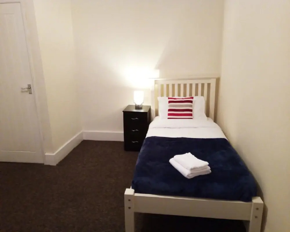 KCS Apartment - 3 Bedroom Flat Birmingham