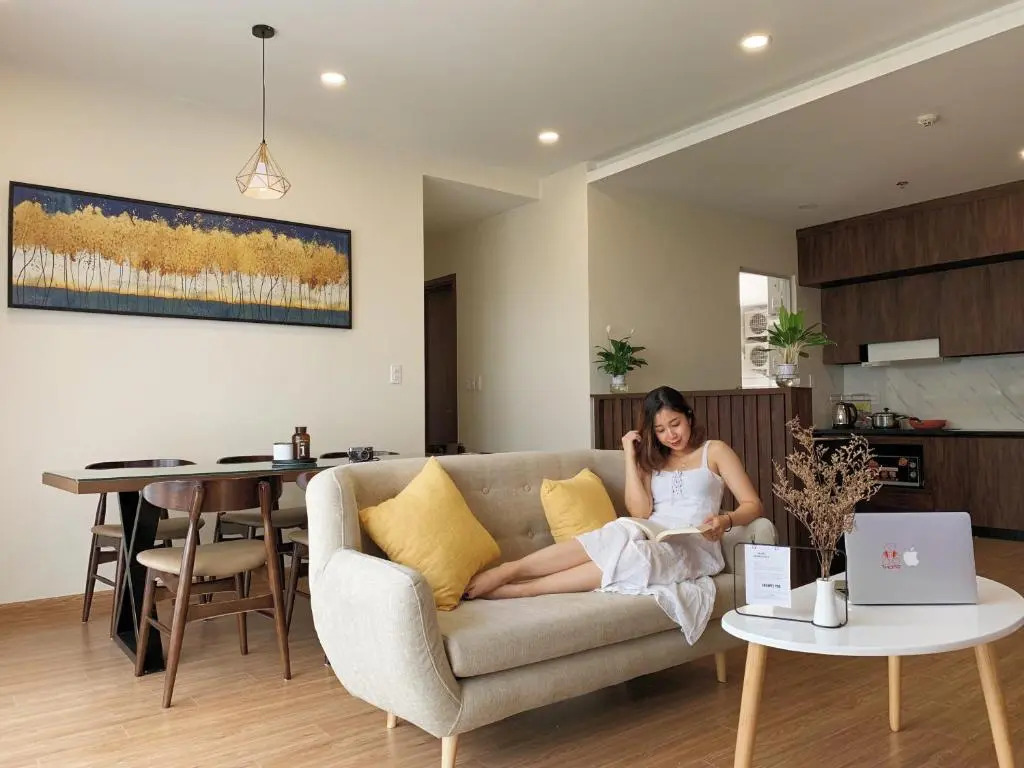 BunHomestay SPACIOUS 4 Bedroom CITY&SEA View 1 min walk to SEA
