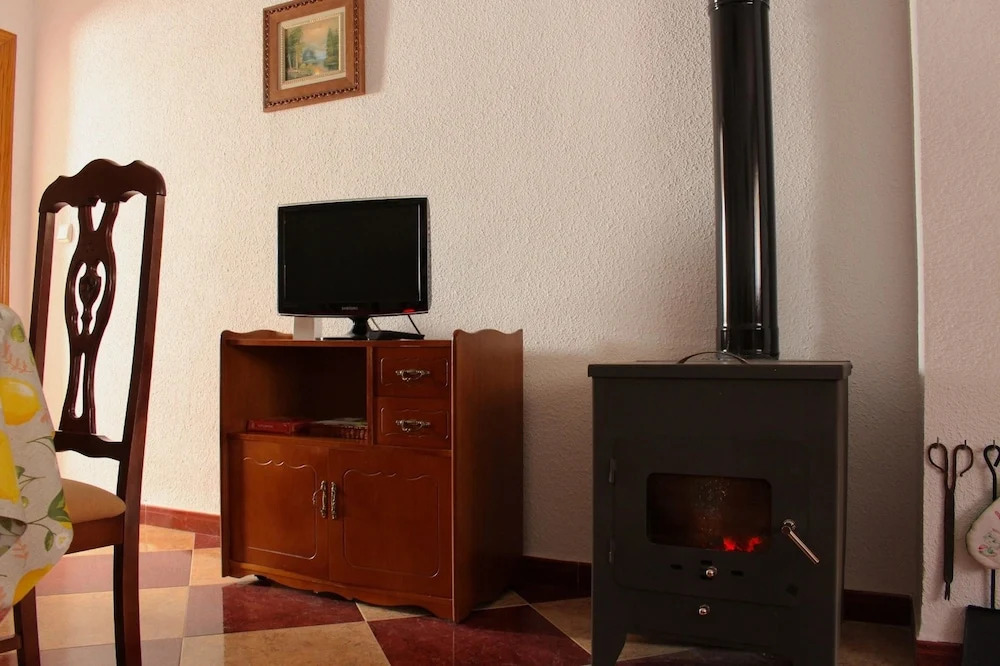 House With 3 Bedrooms in Padul, With Wonderful Mountain View, Terrace