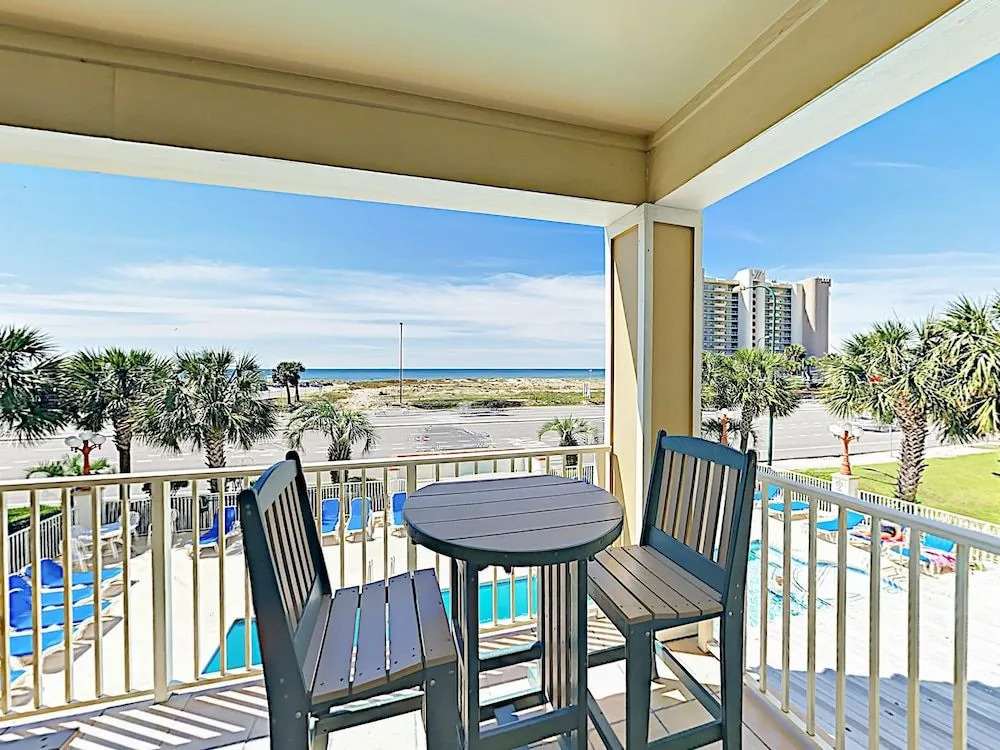 Breezy Gulf-View Unit #209 - 2 Br Condo
