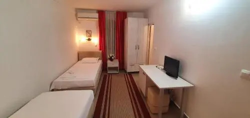 Guesthouse Evro Set