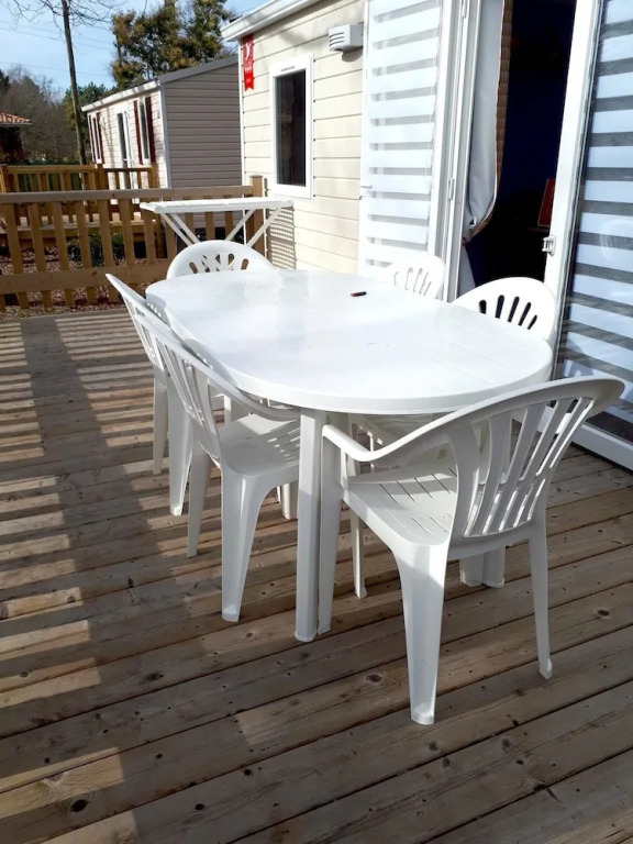 Property With 2 Bedrooms in Soulac-sur-mer, With Enclosed Garden and Wifi