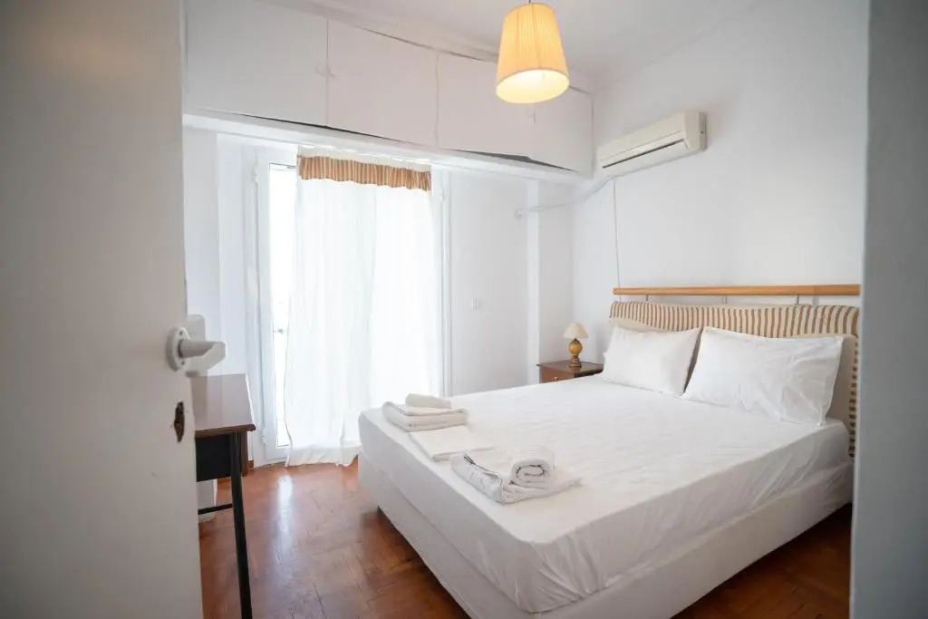 Dimotiko Theatro metro st. 1 bedroom 4 pers. flat