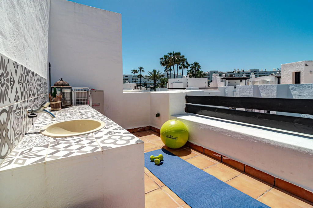 Guadalvilla 39 in San Pedro de Alcántara