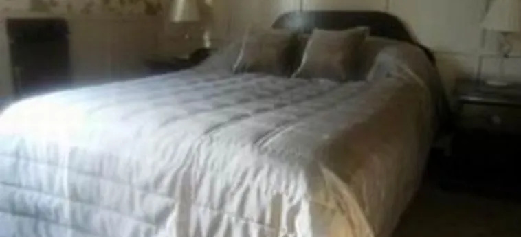 Jacobean Lodge Hotel