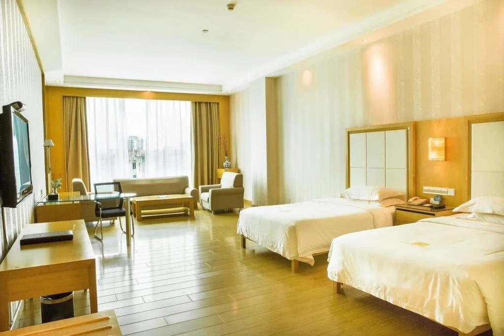 Baiyun Cheerful Hotel
