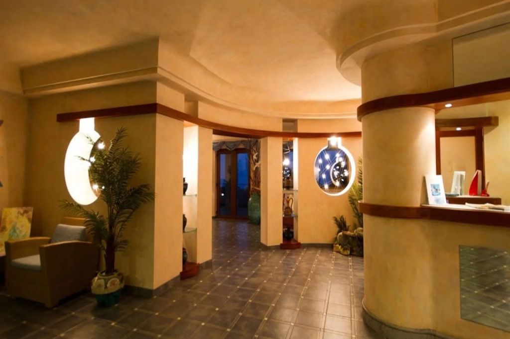 Tonicello Hotel Resort & SPA