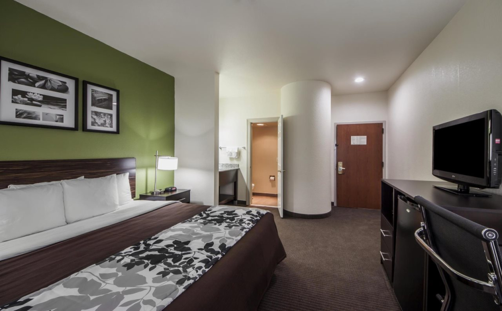 Sleep Inn & Suites Tulsa Central I-44