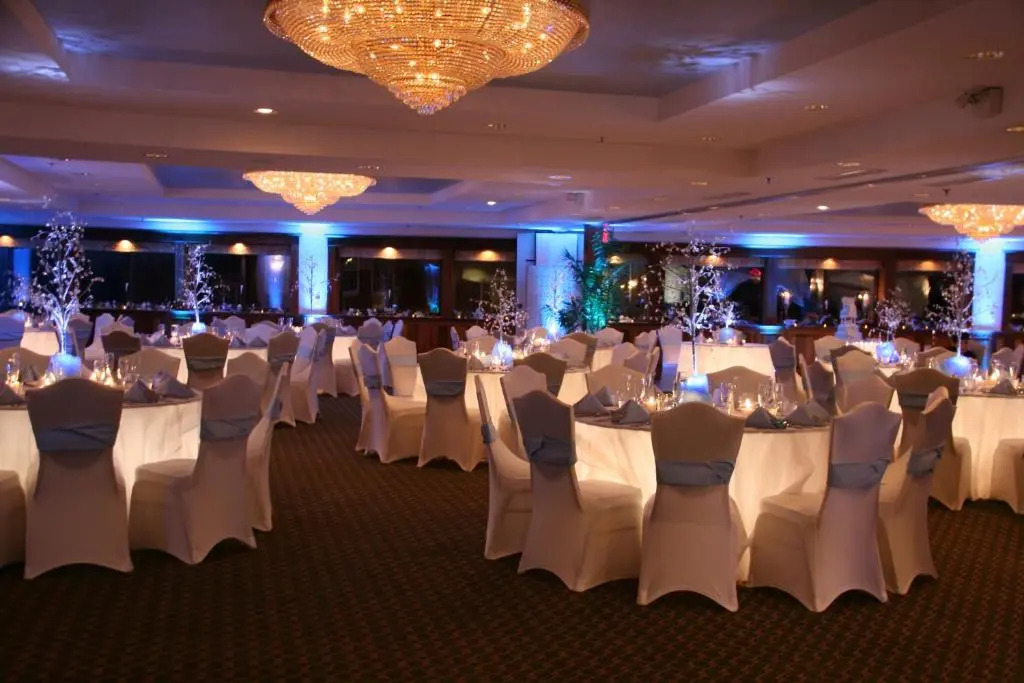 Aqua Blue Hotel