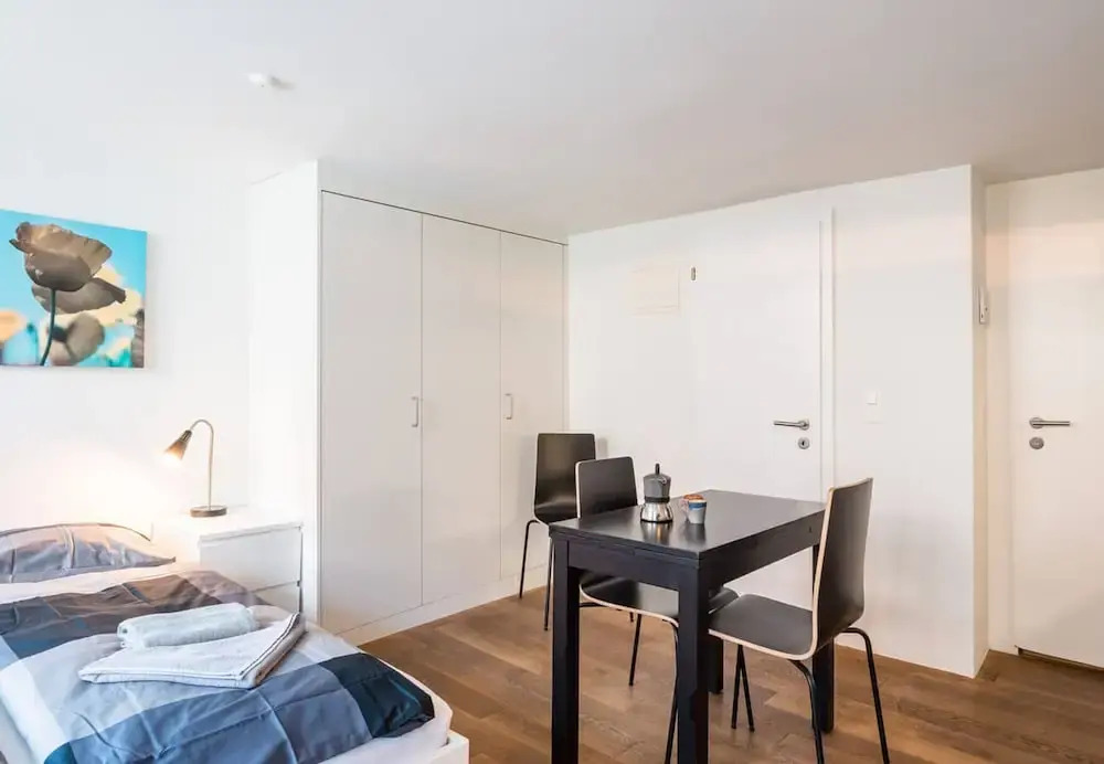 ZH Schmidgasse I - Hitrental Apartment