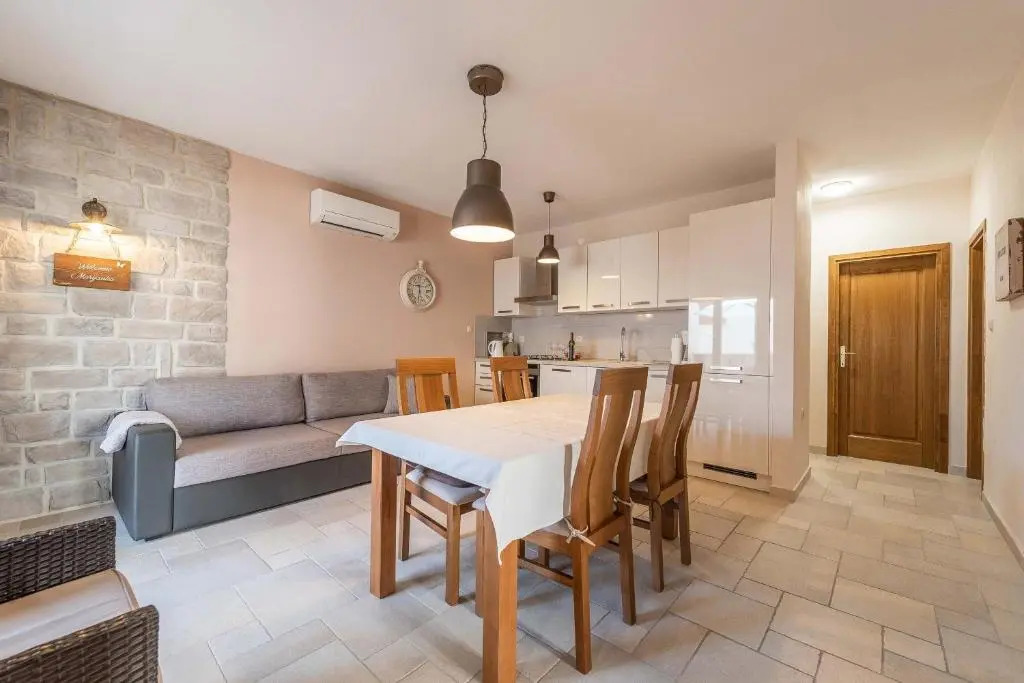MY DALMATIA - Holiday home near the beach Marijanka