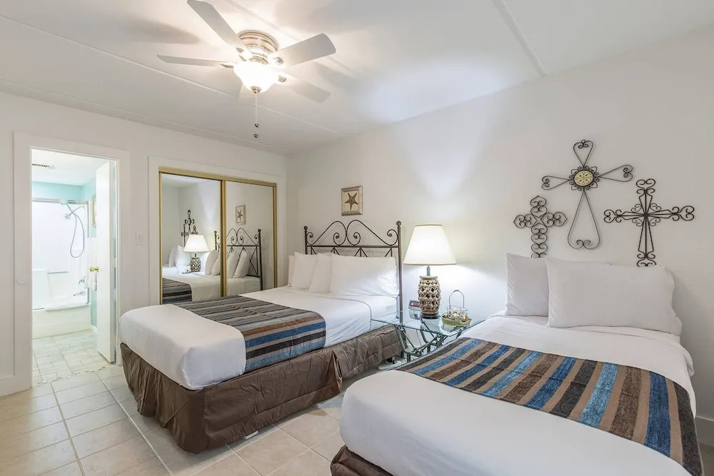 Embassy Condominium 104