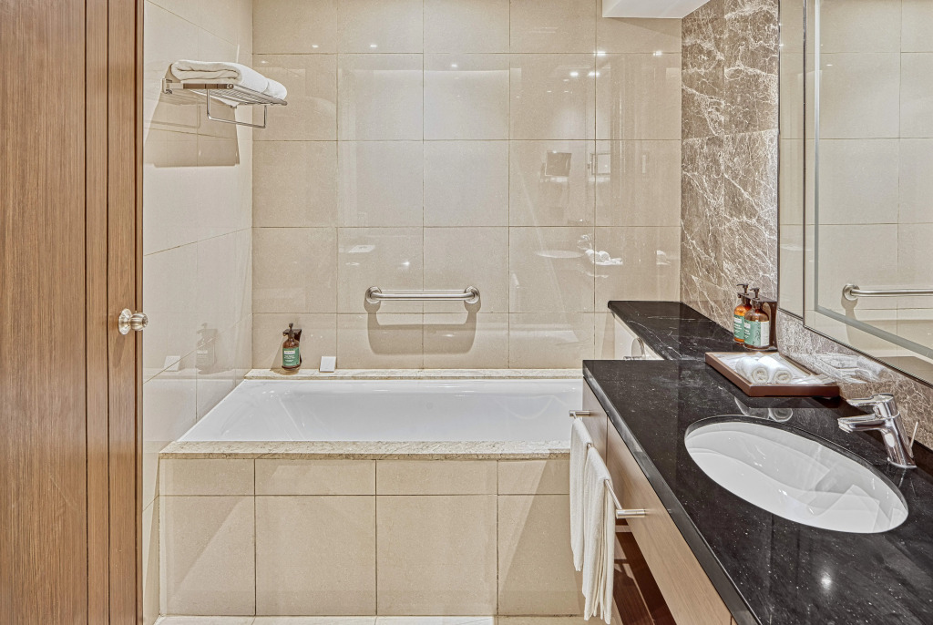 Crowne Plaza Manila Galleria by IHG