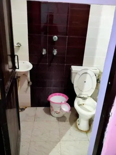 Goroomgo Sidhu Guest House Amritsar