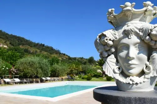 Taormina Villa Ibiscus Alcantara