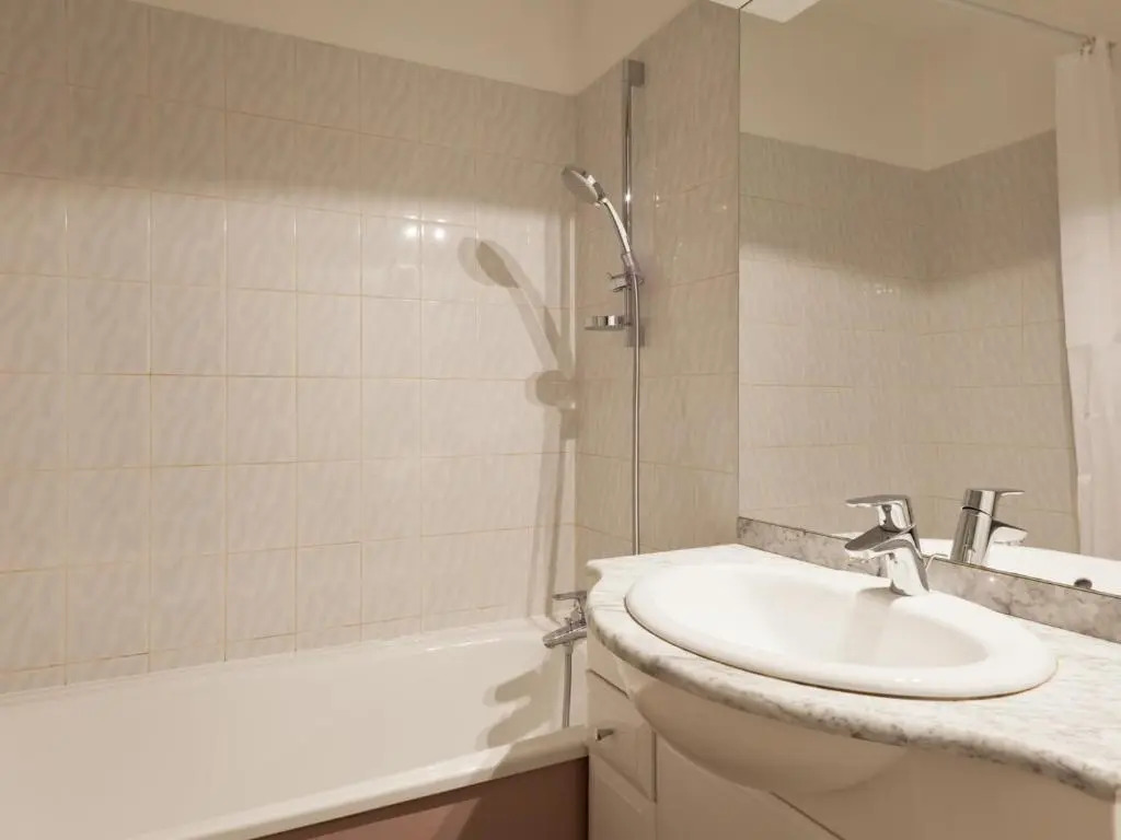 Appartement Brides-les-Bains, 1 pièce, 4 personnes - FR-1-512-80