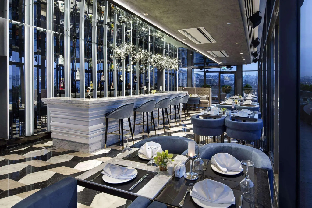 DoubleTree by Hilton Istanbul - Piyalepasa
