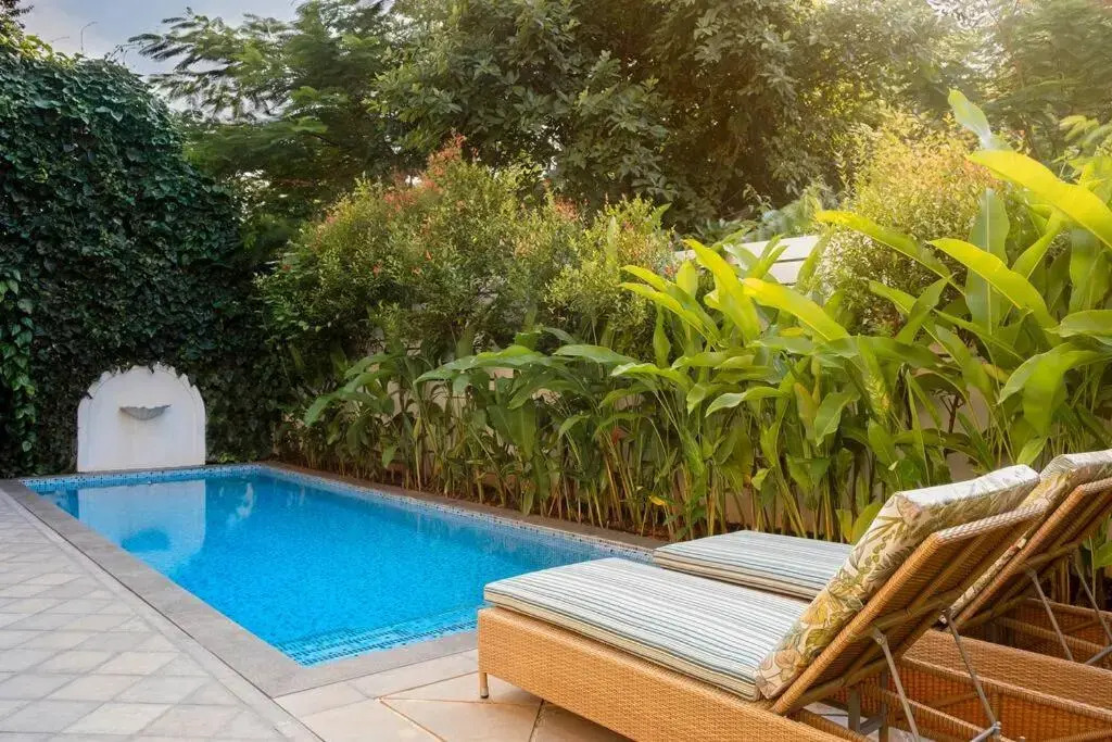 ELIVAAS 3 BHK with Pvt Pool - Panache