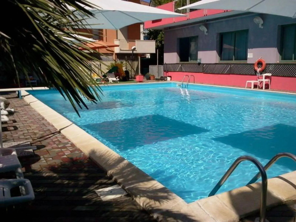 Hotel Edward