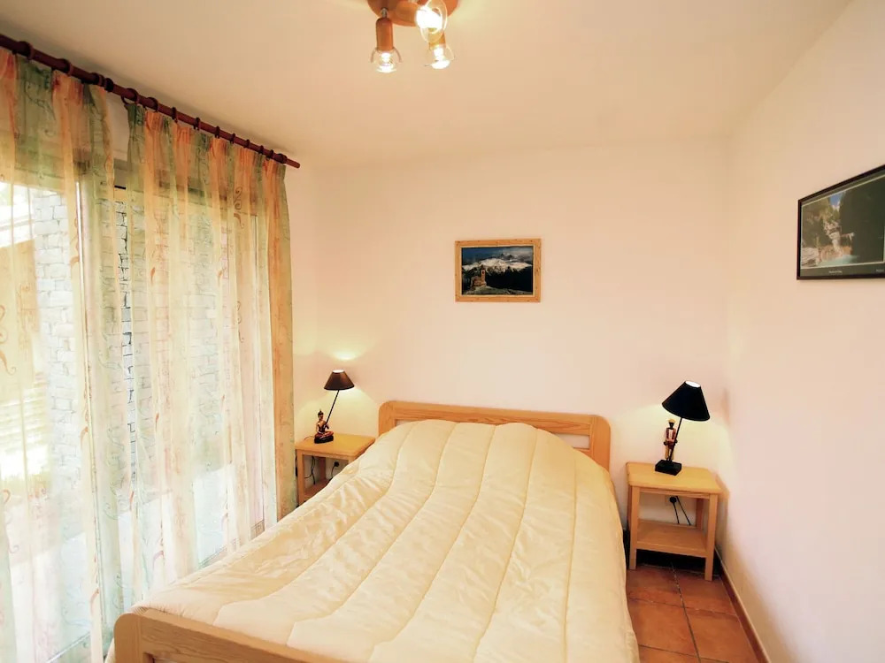 Chalet in Villarodin near Lake