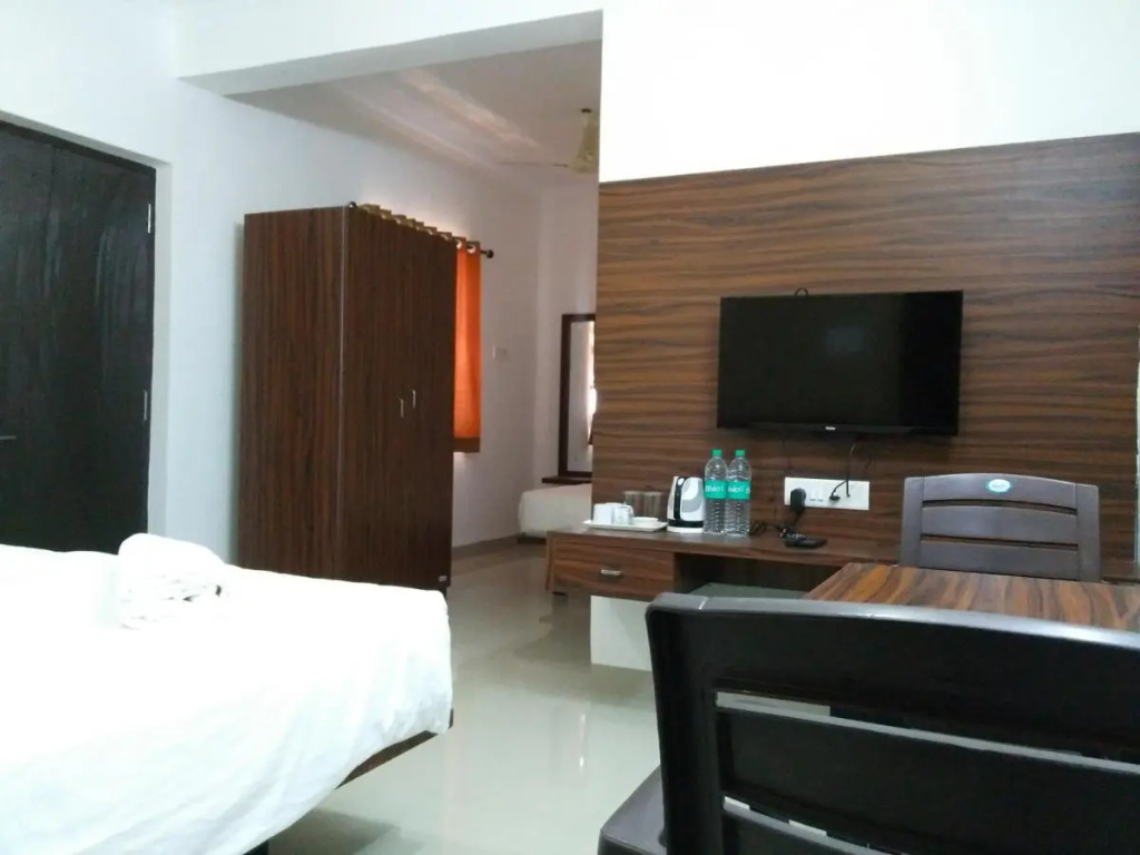 Baga Beach Inn