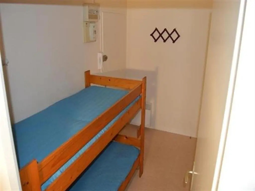 Appartement Saint-Gilles-Croix-de-Vie, 1 pièce, 4 personnes - FR-1-324-46