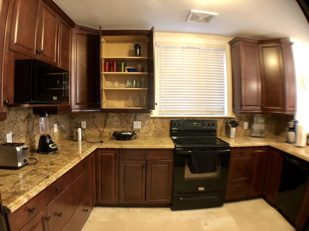 Huge House in Fort Lauderdale -  821