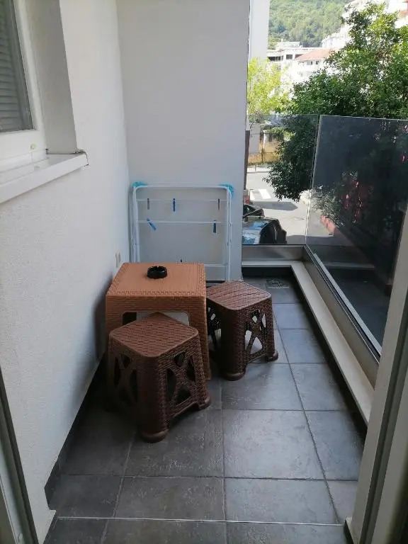 J&J Twins Apartments