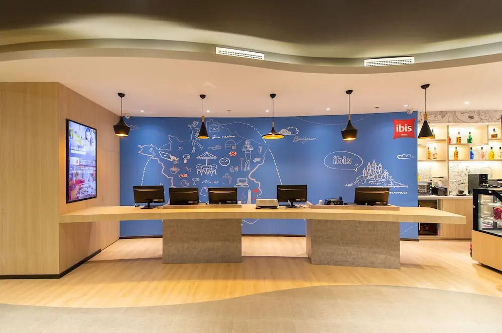 Ibis Dalian Airport Huabei Road