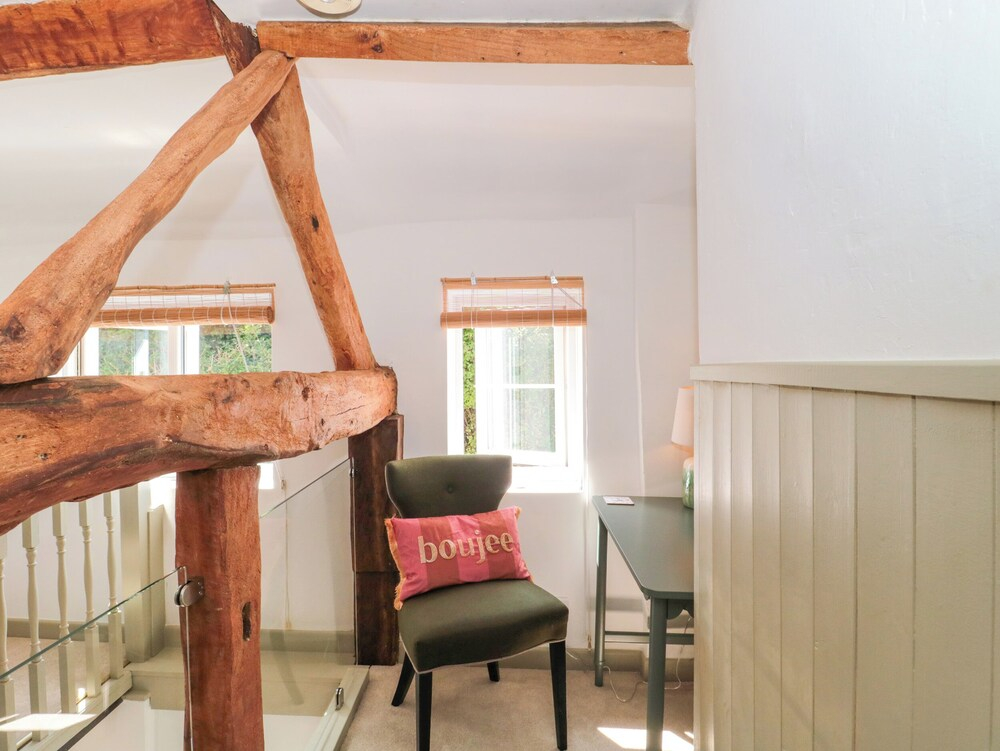 Old Farm Cottage
