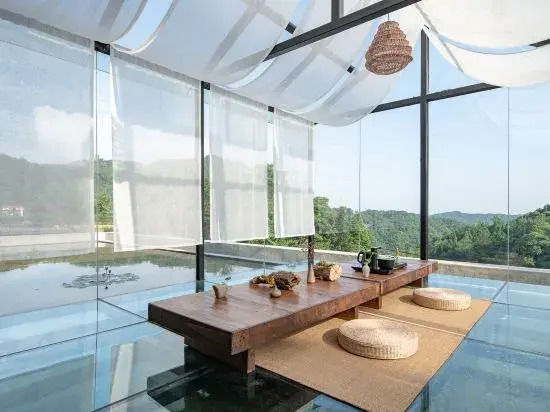 Dujiangyan Shili Mountain Jing Private Tang Hot Spring Resort Hotel (Qingchengshan Branch)